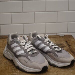 Retropy F90 Shoes HP8021